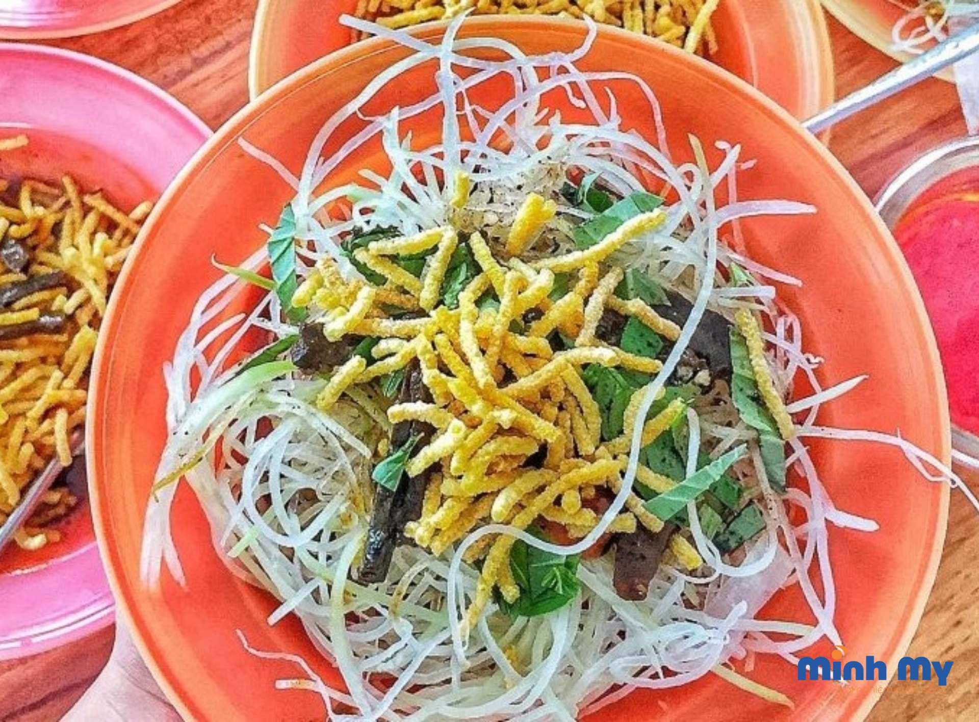 Ăn sập 15 món ăn vặt Đà Lạt nhất định bạn phải thử