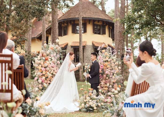 8 địa điểm tổ chức tiệc cưới ngoài trời Đà Lạt
