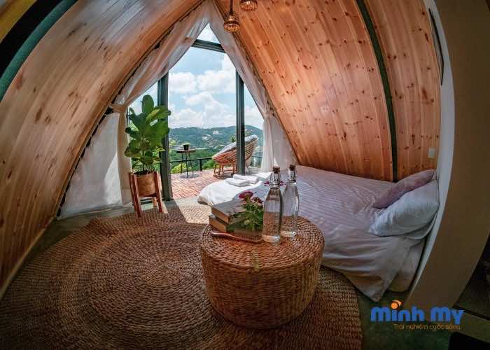 7 Homestay Đà Lạt view rừng thông, săn mây ngay tại giường