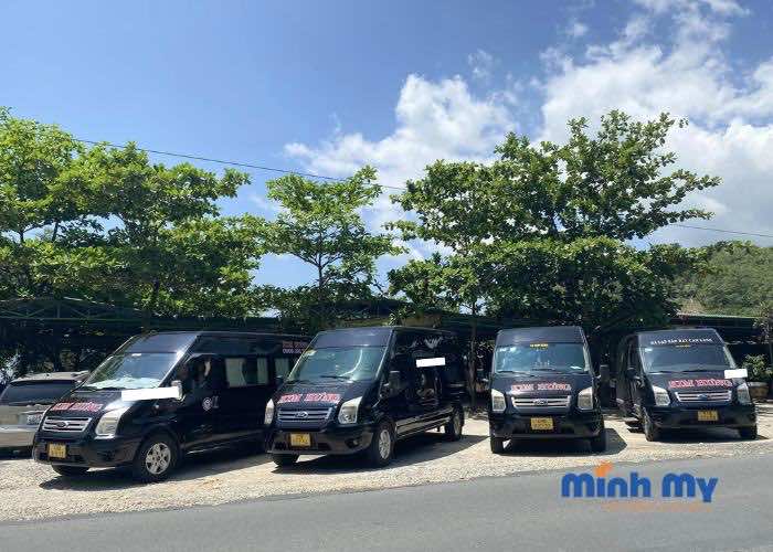 Bảng giá 5 xe Đà Lạt Cam Ranh hạng limousine cao cấp