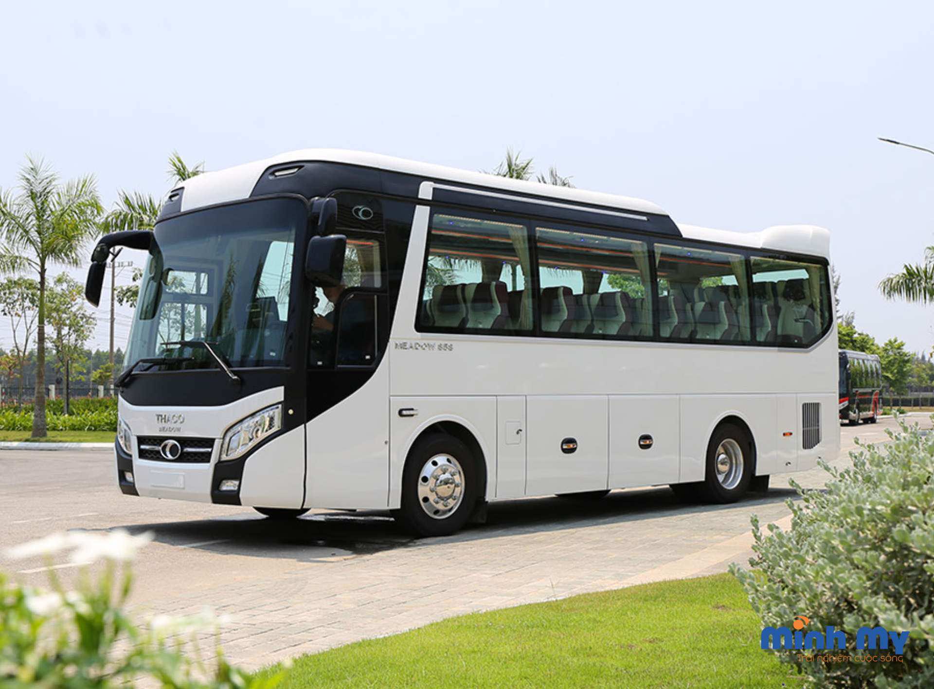 Bảng giá dịch vụ thuê xe 35 chỗ Đà Lạt – Xe đời mới 100%