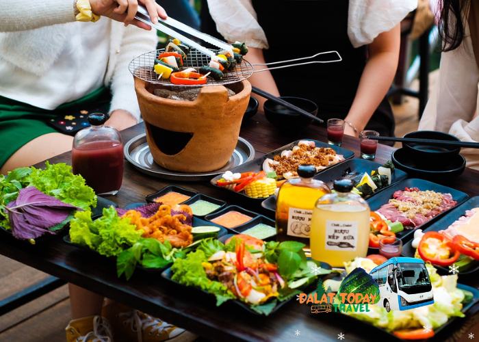 Đến Tiệm Gà Lưng Chừng Đồi thưởng thức bữa ăn view cực chill