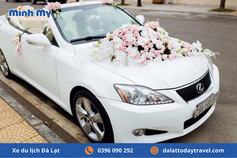 Xe cưới mui trần